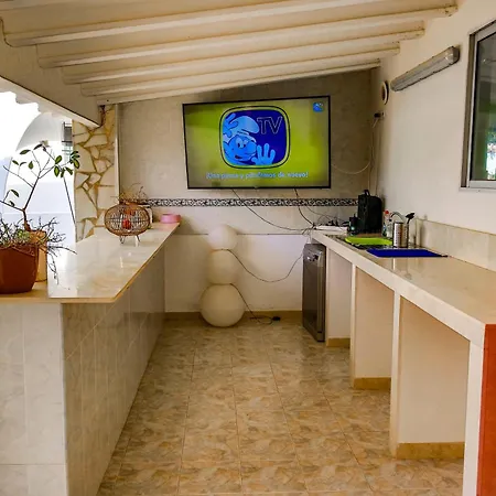 Cosy 1 Bed Pool House Apartment El Albir
